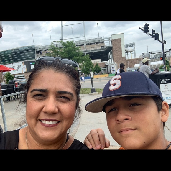 Meet your Posher, Amy - Picture 3 of 5